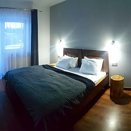 Krzesanica * Czarna Góra