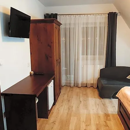 Krzesanica Bed & Breakfast