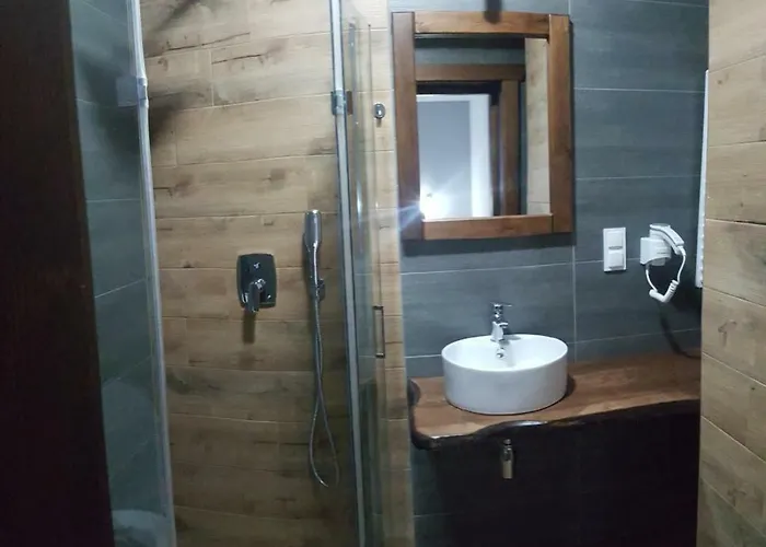 Krzesanica 住宿加早餐酒店