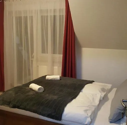 住宿加早餐酒店 Krzesanica